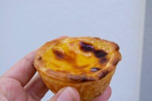 https://www.soulandsurf.com/wp-content/uploads/2021/01/The-best-Pastel-de-Nata-in-Lagos-1-300x200.jpg