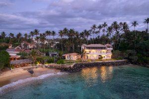 https://www.soulandsurf.com/wp-content/uploads/2025/07/Copy-of-Copy-of-@saashphoto_Cove-173-300x200.jpg